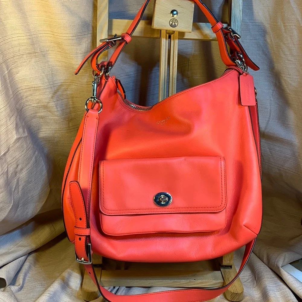 Coach leather satchel w/removable shoulder strap